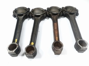 Gaz 69 Korbowód Korbowody komplet
