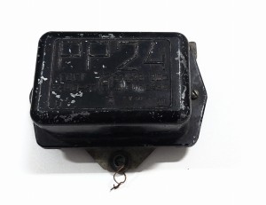 Gaz 69 Regulator napięcia RR24
